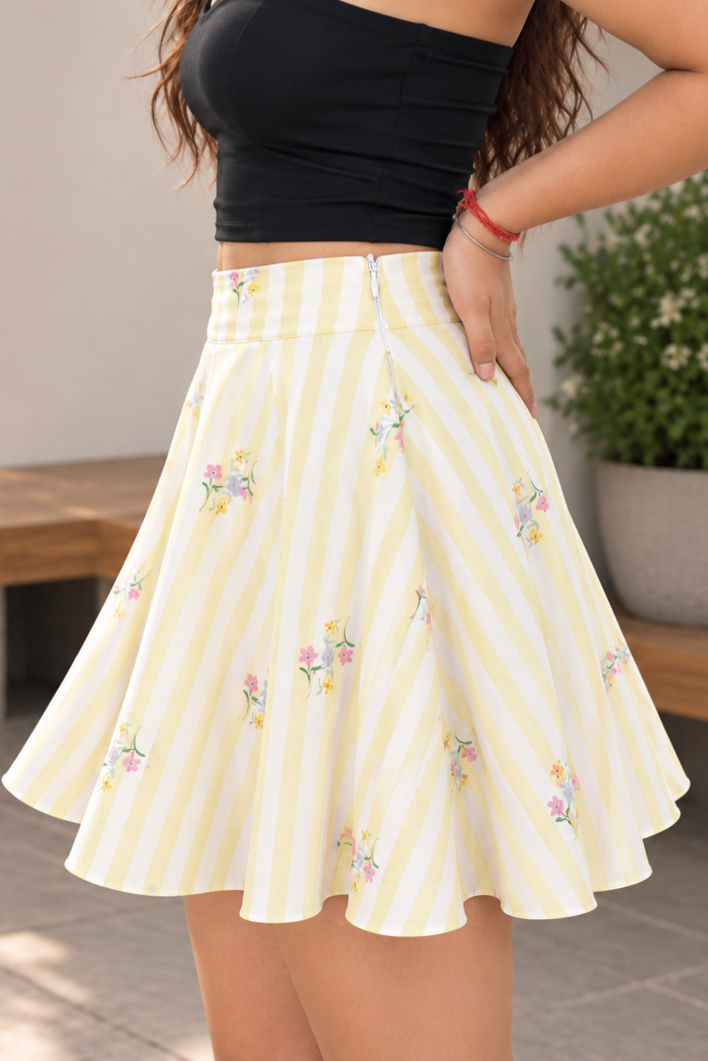 Floral Printed Mini Skirt